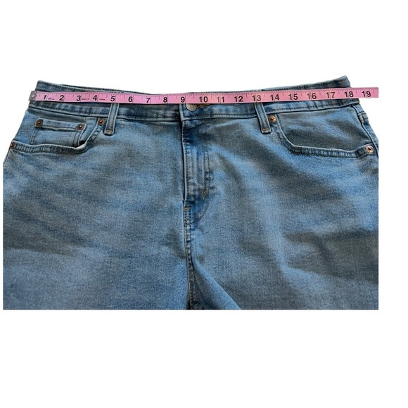 Denizen From Levi’s Denim Shorts - Size 16 / 33 - Picture 7 of 10